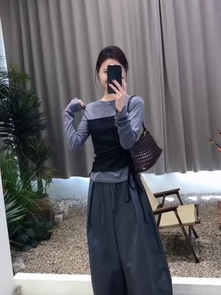 #张予曦毕雯珺真拍了红裙抱 #深情眼 #张予曦 #毕雯珺 #韩系穿搭 @DOU+小助手 @DOU+上热门