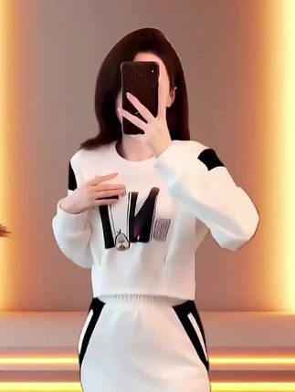 #上热门爆单🔥🔥🔥 时尚休闲运动服套装女春秋季新款小个子洋气卫衣半身裙两件套