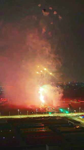 奥特莱斯烟花爆竹庆2026元旦#烟花爆竹