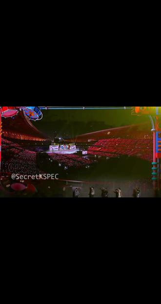 #周杰伦嘉年华世界巡回演唱会 济南站 day2 阳光宅男#演出不戒断#万物皆可换 #交换我的2025年度演出#神级演唱会现场