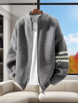 #针织开衫@抖加🔥上热门🔥dou+🔥热点宝  #一分钟看懂巴黎时装周#在时装周看见东方美#Cortis中性风灵感穿搭#真维斯针织衫