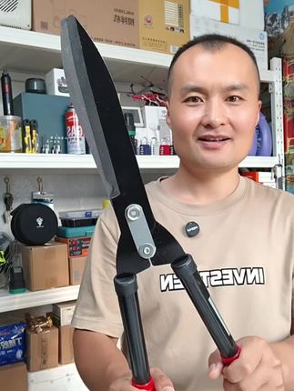 #无限回购的宝藏单品 这款园林大剪刀适合剪家里周围的花花草草,剪茶叶树枝很快! #农具工具SK5园艺剪刀园林修枝剪果树剪枝树枝省力强力大修剪修花剪子神器 #修枝剪刀 #修枝剪 #大剪刀