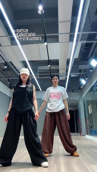 你有过人的体温吗??(全程憋笑真的太难受了哈哈哈)#DD唯编舞 #周迅画皮 #放飞自我系列正经不过三秒 #抽象