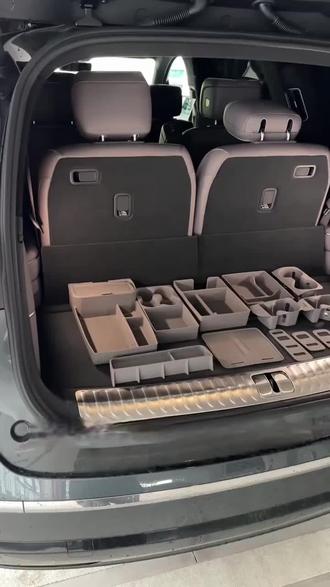 适用26款蔚来ES8汽车内饰配件改装大全装饰收纳储物盒中控硅 适用26款蔚来ES8汽车内饰配件改装大全装饰
收纳储物盒中控硅胶垫