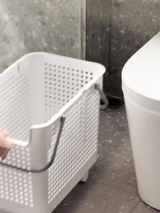 #好物推荐🔥 懒角落脏衣篮家用卫生间浴室洗衣篮子洗澡放脏衣服收纳筐塑料带轮#爆款热卖中 #收纳神器 #洗衣篮#脏衣服收纳