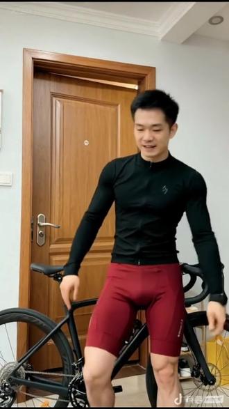 #学门叫:笑笑笑:由原创制作。