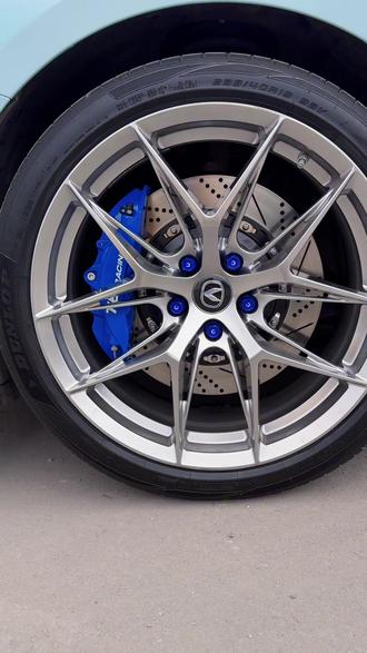 深圳长安univ车友来东莞升级TEI四活塞刹车 19寸镂空旋压轮毂 原厂轮毂置换 装车很好看哦 #长安univ轮毂 #长安univ改装TEI刹车 #车之羽轮毂置换