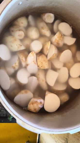 红米饭南瓜汤三餐吃他的个金大光。