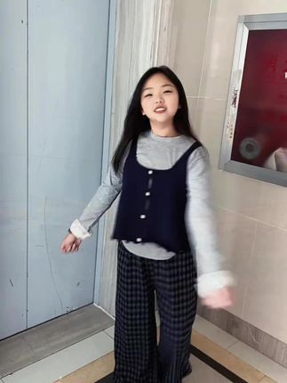 #0-3岁早教儿歌 0-3岁幼儿儿歌舞蹈 0-3岁儿歌跳舞视频 0-3岁幼儿早教动画片 0-3岁儿童启蒙益智早教 #小鸭子嘎嘎嘎 #小鸭子嘎嘎嘎儿歌 #早教儿歌 #0到3岁早教儿歌