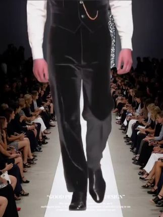 哇哦😉2024走秀款男士金丝绒西裤太绝啦! 高档金丝绒面料,柔软舒适有光泽✨小脚高腰修身,超显腿长,完美比例轻松get。商务场合穿超有范儿,时尚聚会也能轻松hold住全场。 男生们冲,秒变魅力型男~ #男士金丝绒西裤 #时尚商务 #小脚西裤 #高腰修身