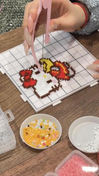 招财小猫来咯#拼豆 #我染上了拼豆 #手作diy #拼豆图纸