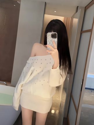 #辣妹穿搭 #约会穿搭 #时髦穿搭 #纯欲天花板 #气质穿搭
