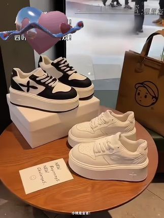 四叶草厚底小白鞋女夏季秋季网红百搭增高春夏运 动休闲板鞋ins鞋