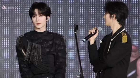 星邱离不开对方的三个理由,你就是我离不开的最重要的理由!#黄星邱鼎杰 #星邱 #澳门见面会 #嗑糖 #偏爱