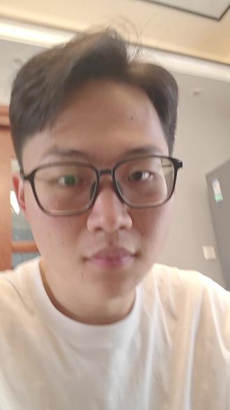 第一天尝试CPB 极简饮食法,说实话很难吃,吃的我怀疑人生,200g的食物我感觉我吃了一个世纪,但希望还是能坚持#CPB极简饮食 #鸡胸肉 #土豆 #西兰花 #胡萝卜