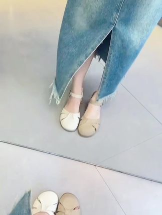 妈妈鞋百搭软底圆头时装大码凉鞋粗跟单鞋#妈妈鞋 #软底凉鞋 #圆头凉鞋 #时装单鞋 #粗跟凉鞋