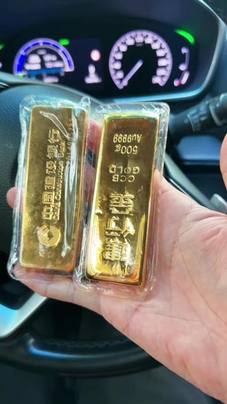 大盘跌麻了;新收一公斤;现在黄金大盘958;你们看涨还是看跌?#金条日进斗金 #黄金回收 #黄金看涨还是跌