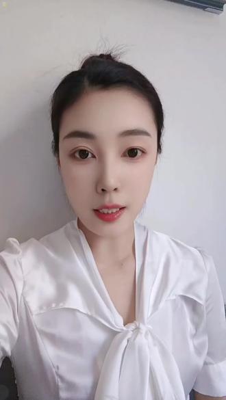 #鹦鹉#小太阳鹦鹉#香吉士鹦鹉 喜欢低趴的应该没有几个吧?