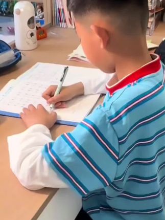 难怪儿子写字这么好看了,同学都以为他在偷偷练字呢,简直挖到宝了#学习用品 #文具安利 #学生党必备 #文具推荐