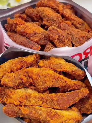 哈哈,我终于找到9块9两大包的鸡胸肉干#鸡胸肉干#好吃分享#9.9两大包