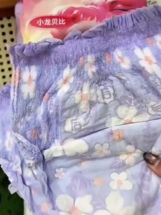 小龙裤宝宝纸尿裤婴儿纸尿裤尿不湿夏季透气拉拉裤大包怎么选?这里有你想要的答案!超薄透气学步裤尿不湿@DOU+好生意 @DOU+小助手 #好物推荐🔥 #好物分享 #尿不湿 #尿不湿大佬 #宝宝