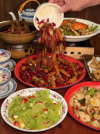 南京!超有烟火气的川菜店! #需要大声安利的烟火气美食