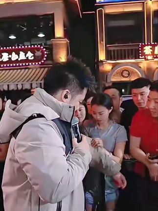 木森推荐西域骆驼户外情侣功能性防寒棉服👈时尚又百搭 防泼外层 黑金内胆 抗寒锁温 快来盘#木森推荐 #西域骆驼 #防寒棉服 #西域骆驼推荐 #好物推荐