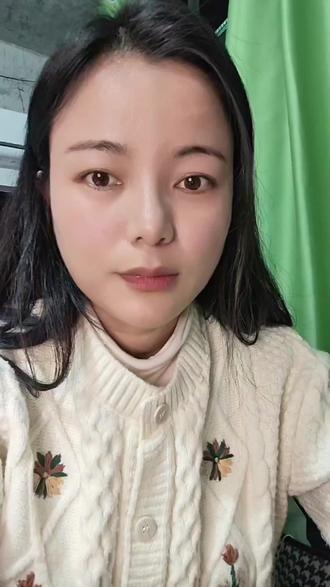 没有给孩子托取能力的父母,就不要催婚了#讨论 #内容太过真实 #婚姻 #催婚