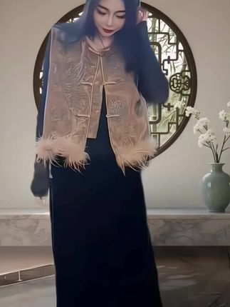 #新中式穿搭 #国风套装高级感 #高级感穿搭#时尚洋气减龄穿搭 #爆款推荐