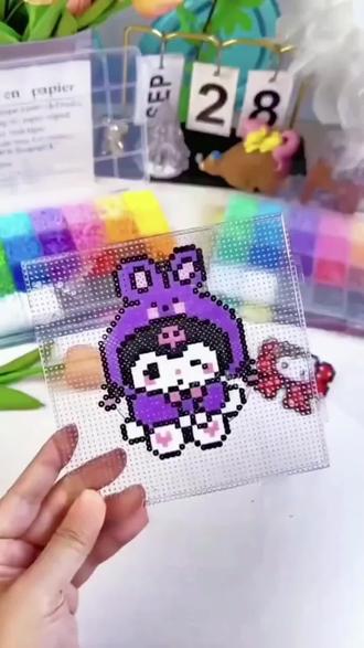 创意拼豆手工,自定义专属造型,送礼自用都合适#手工diy #拼豆 #手工礼物 #创意diy #拼豆豆 @DOU+小助手 @DOU+上热门