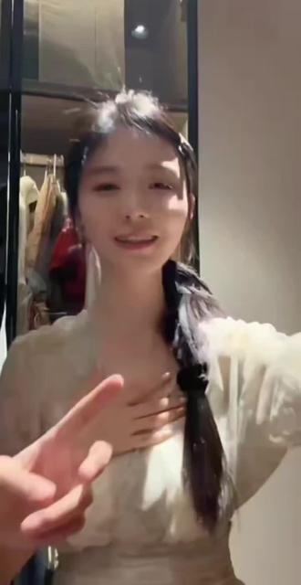 #快乐分享 @叶安安yaa @吉连妍欣 #恩爱夫妻 #幸福久久甜甜蜜蜜 #直播录屏分享