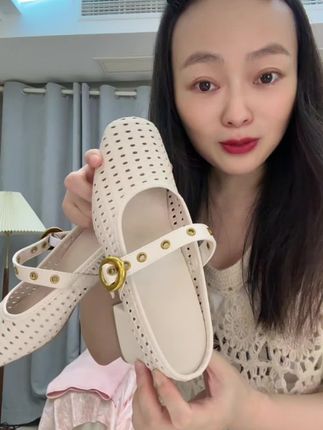 #肉眼可见的高品质精美小凉鞋#舒适透气好穿不累脚又好看百搭显气质