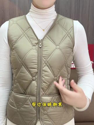 2025秋冬新款加绒棉马甲女爆款修身显瘦马夹内穿加厚贴身保暖背心#面料柔软舒适 #马甲背心 #保暖背心 #加绒马甲 #女装穿搭