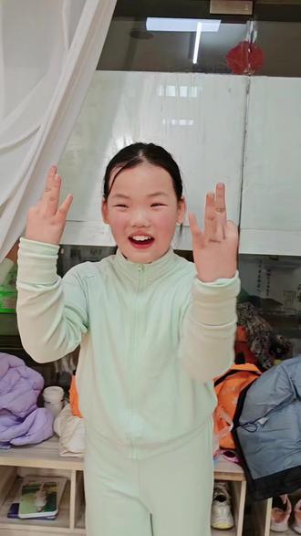 #胶州拉丁舞#少儿舞蹈#舞蹈课堂 是谁偷了我三个水果蛋挞