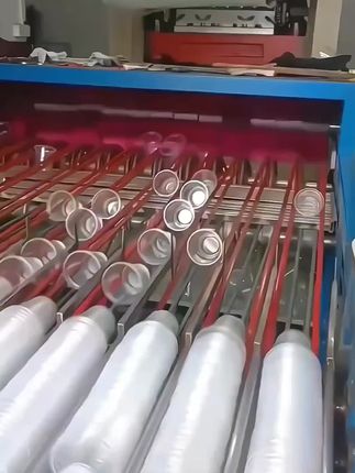 这个#航空杯 招待客人真不错,很上档次,加厚加硬的材质,耐高温,喝杯热茶饮料都很不错。#一次性杯子 #杯子