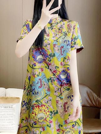 #无限回购的宝藏单品 #夏季新款女装#新中式国风提花盘扣改良旗袍#捕捉每个瞬间