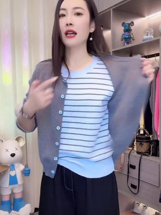 #秋冬才是胖妹妹的穿搭舒适区 #把日常衣服穿出新花样 #秋冬穿搭新鲜感在线 #早秋穿搭三分钟出门不是梦#通勤穿搭万能配色公式