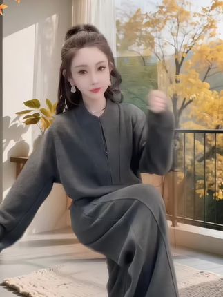 新款时尚百搭显瘦气质洋气两件套#这也太好看了 #秋冬穿搭 #小个子穿搭 #洋气减龄 #谁穿谁好看
