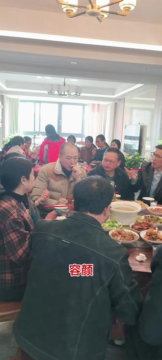 世界瞬息万变,身份不断切换,模样悄然改变,但我们从未走远。同窗之缘,让我们再次集结于此—欢迎加入我们的欢乐派对呀!