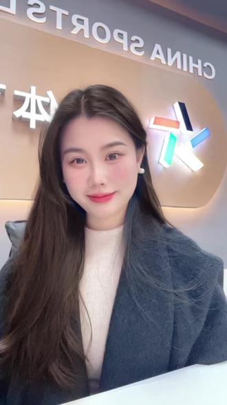 大家是否和我一样:看完比赛都后悔,怎么不理性一点买负呢…😭#女老板的日常 #女球迷 #足球#足球今日推荐