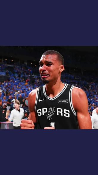 以下克上!马刺客场抢七掀翻西部霸主雷霆,成功突围西部 #nba西决马刺客场战胜雷霆#亚历山大35分空砍#马刺挺进总决赛#文班亚马感触落泪