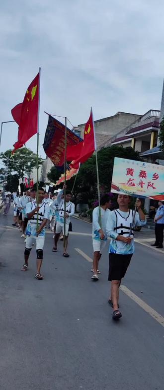黄桑乡龙舟队登江精彩片段回顾!