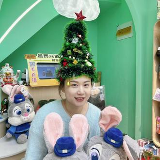 圣诞节马上到了 还不快安排上这个发型!#发型 #圣诞节的仪式感 #圣诞节快乐🎄 #圣诞节礼物