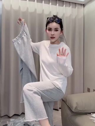 #休闲减龄穿搭 #卫裤搭配 #简约穿搭