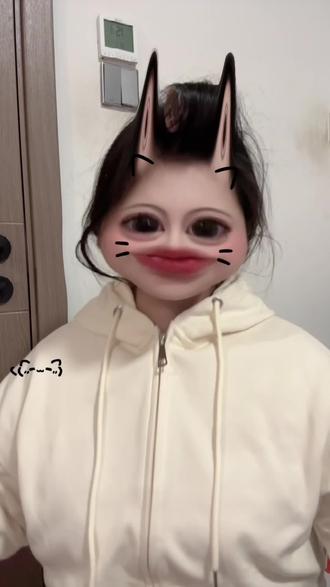 不高不富但很帅😎#穆祉丞 #手势舞 #高还没富但帅