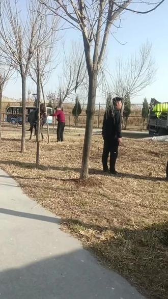 这是赛马🏇为明天赛马比赛准备的,等待明天