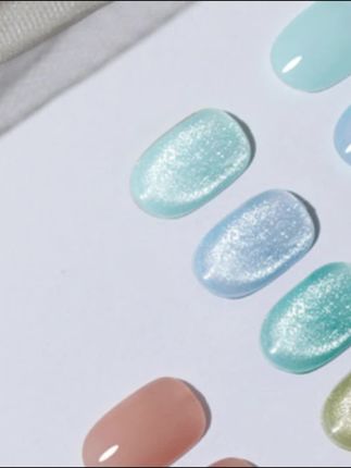 致美艺新品小灯泡晶石猫眼甲油胶显白美甲持久猫眼甲油胶#美甲好物分享 #这也太好看了 #猫眼美甲 #谁能拒绝春日氛围感美甲呢 #猫眼美甲教程