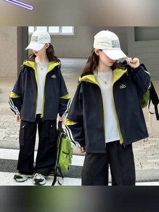女童外套春秋款25年款衣服儿童秋装网红时髦中大童休闲冲锋衣 #高品质童装 #外套穿搭 #冲锋衣 #宝妈推荐 #女童外套