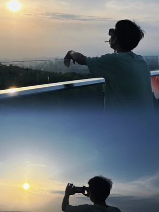 人生两个境界,一个知道,一个知足。知道自己想要的,知足自己拥有的……