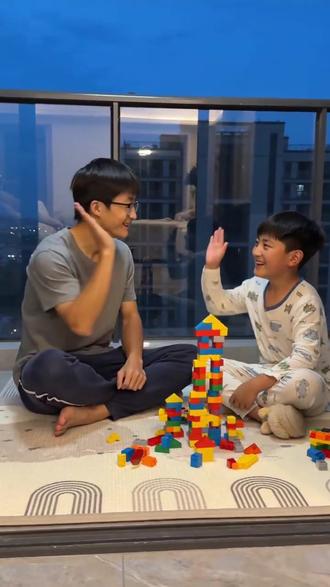 #AI人物和解故事 #抖音ai创作 @@👿 @TYC🥶¹² 笑死我了